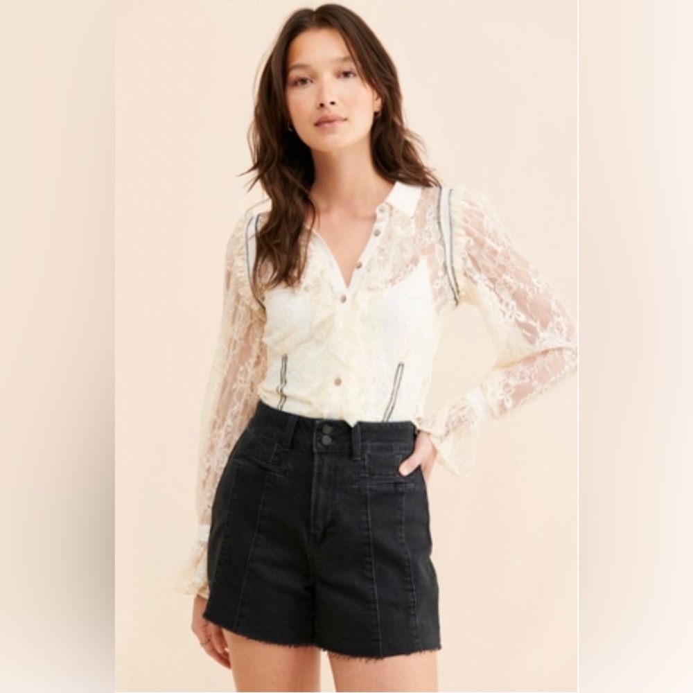 NWOT Free People Ivory Mixed Lace Buttondown size SP